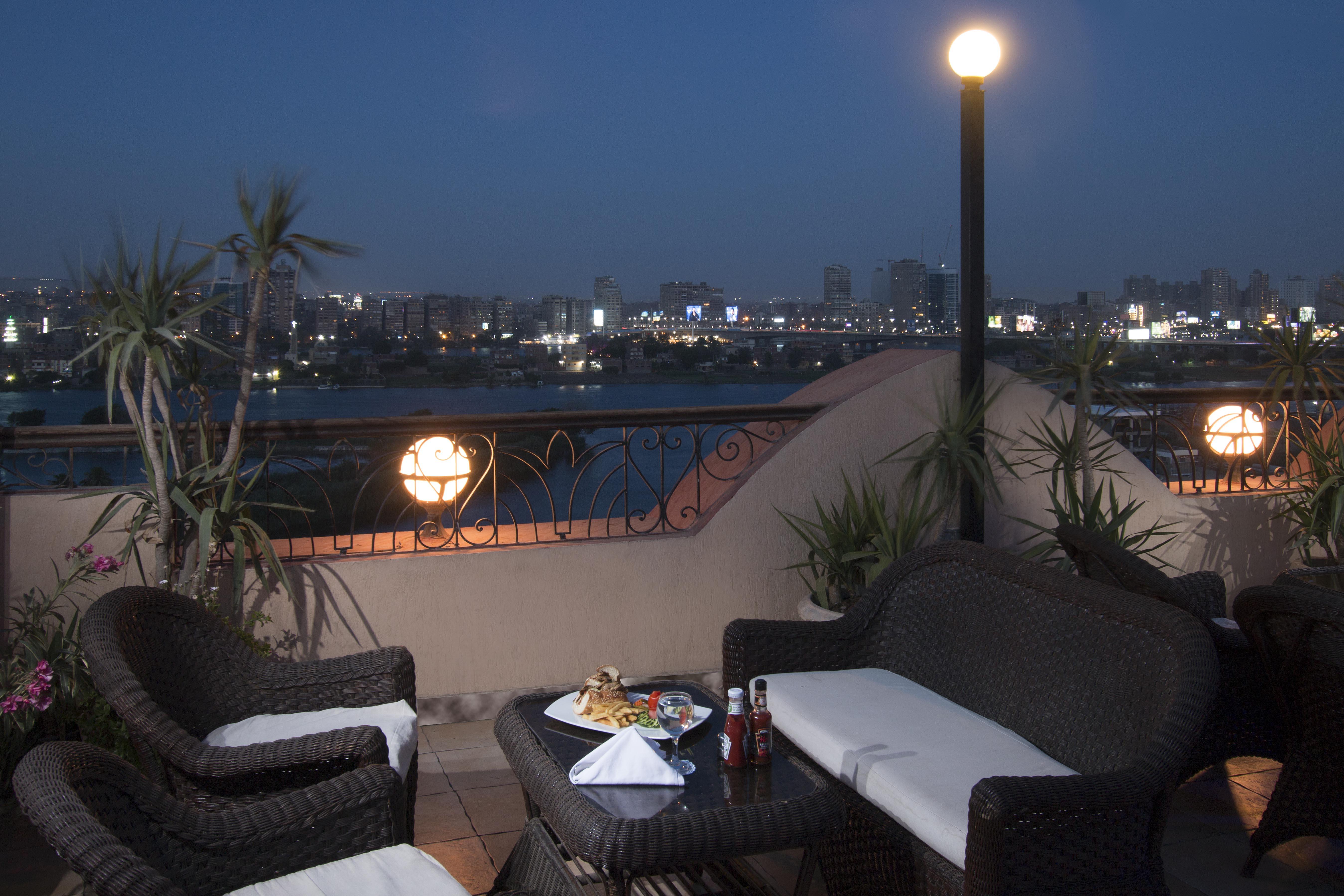 Swiss Inn Nile Hotel Giza Exteriör bild