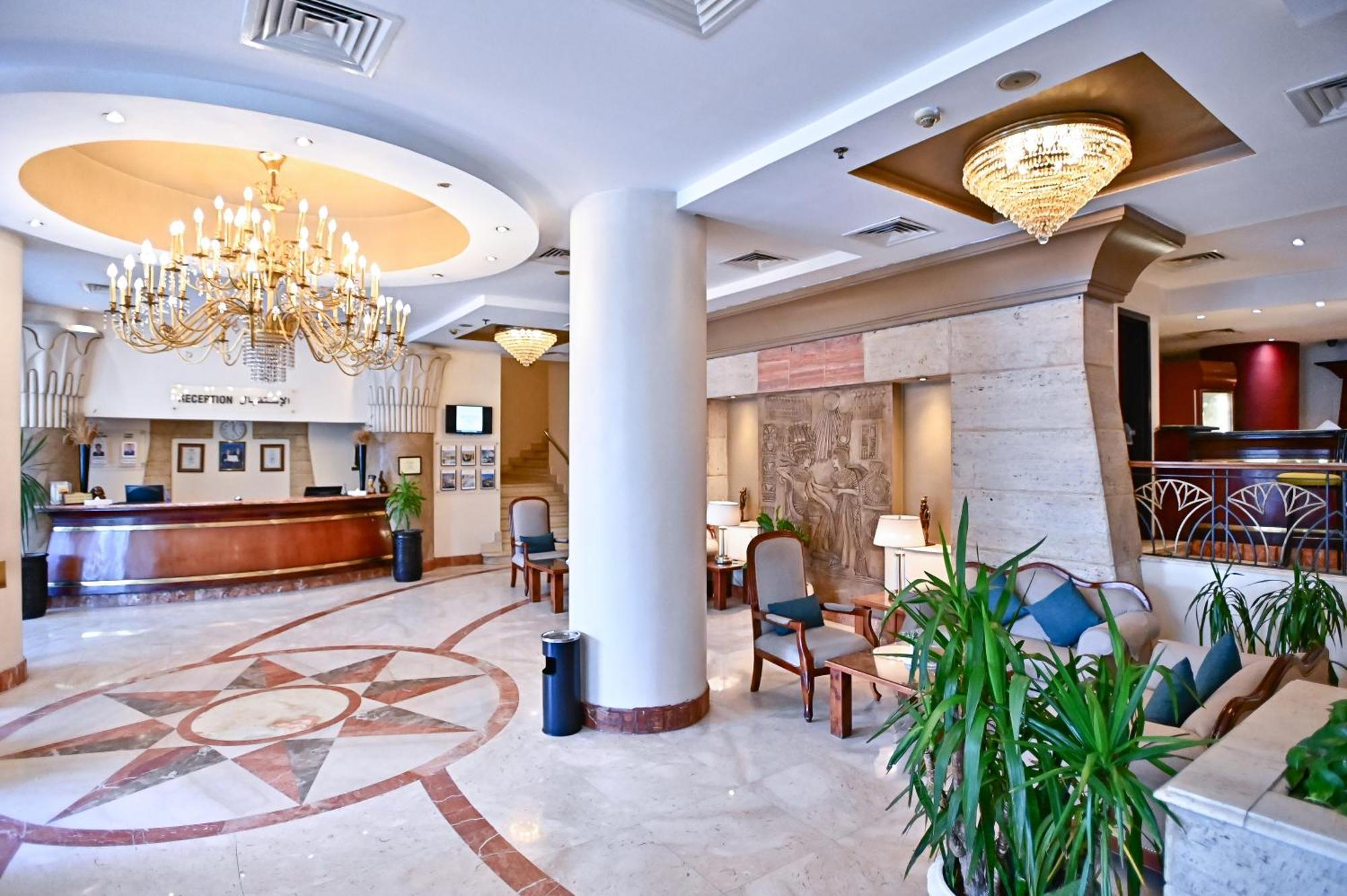 Swiss Inn Nile Hotel Giza Exteriör bild