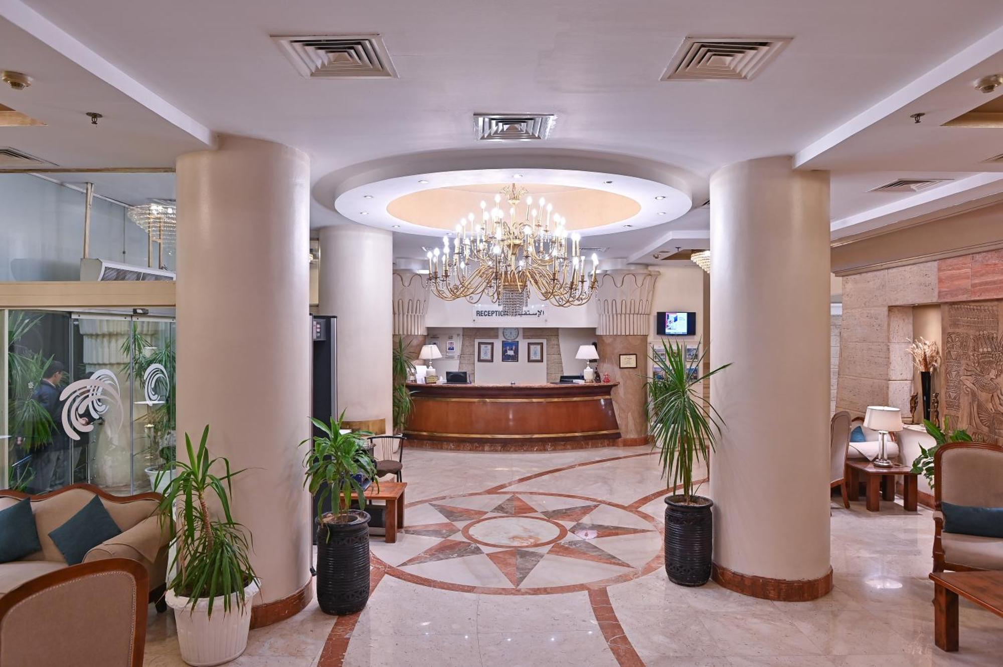 Swiss Inn Nile Hotel Giza Exteriör bild